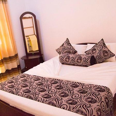 시기리야 Iduwara Guest 아파트 외부 사진